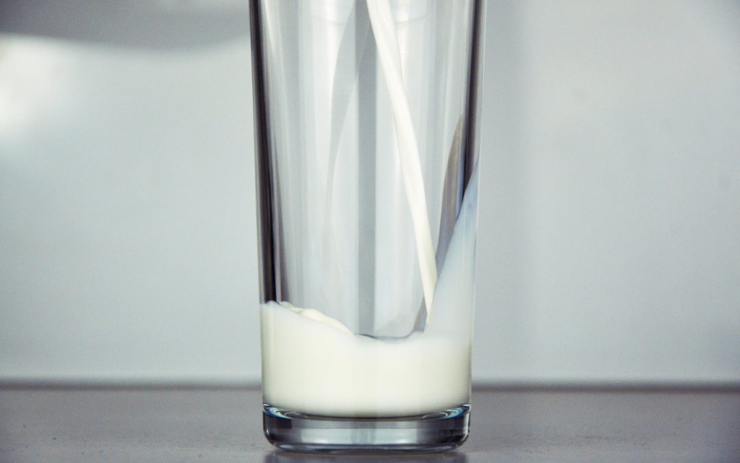 Coles, Aldi scrap $1/litre milk but local farmers want more